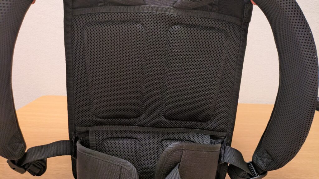 エルゴランセルの背面の素材を近くから撮った写真